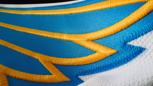 Jersey-Close-up-5