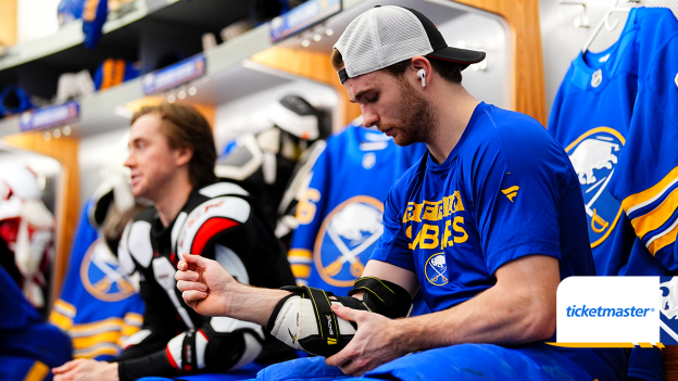 PHOTOS | Sabres vs. Maple Leafs